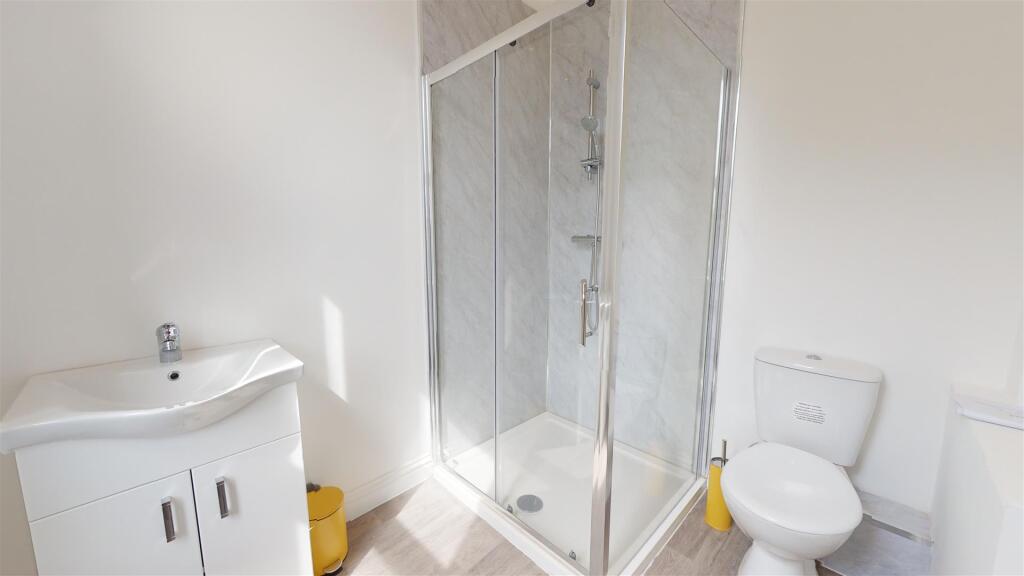 Additional image 4 of Kirkgate, Shipley