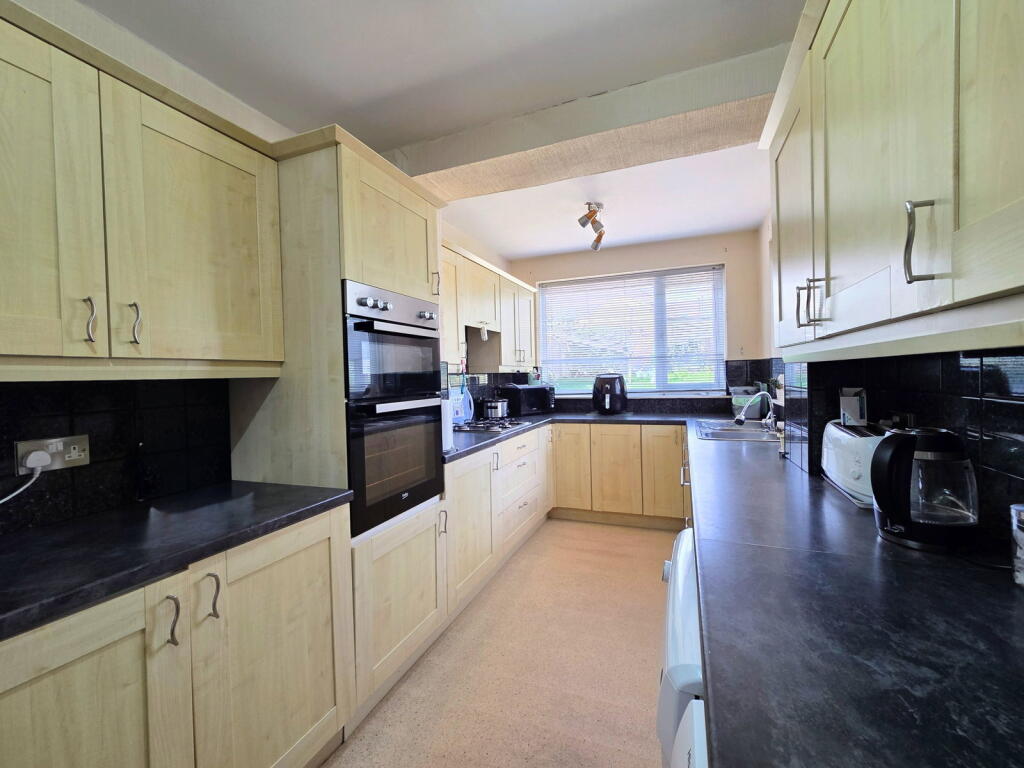 House in Plymouth, Woodford - View 5