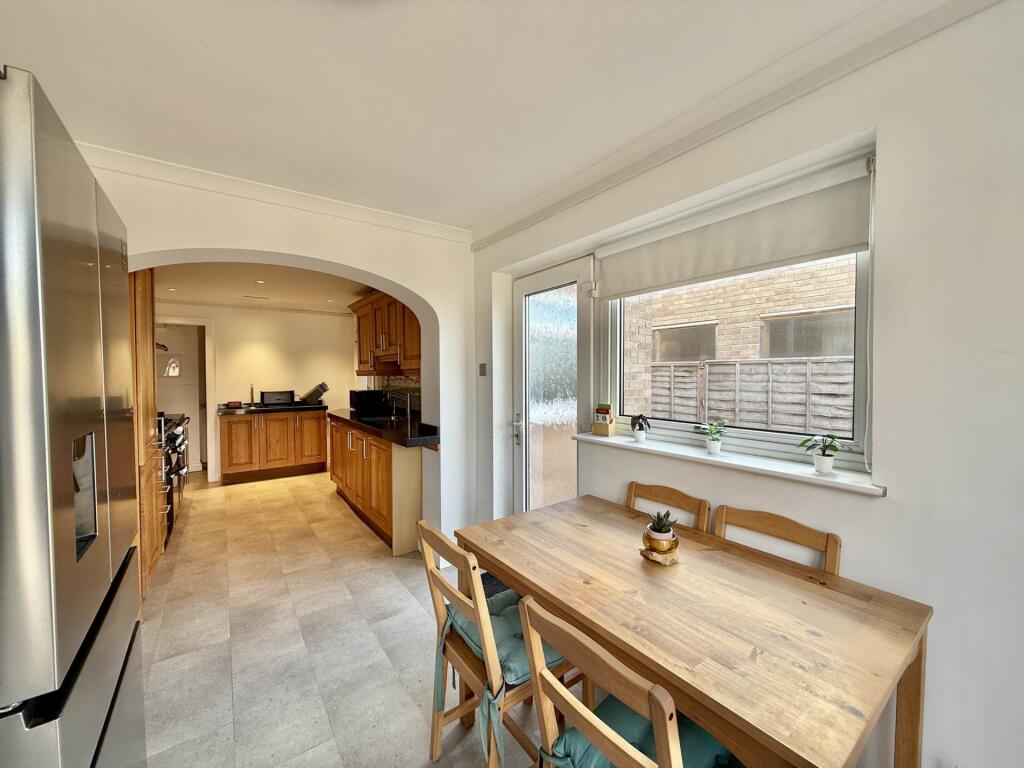 House in Wallingford, Preston Crowmarsh, Benson - More