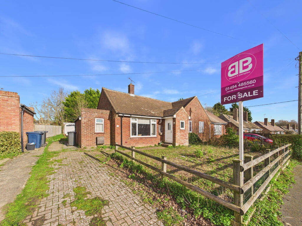 Main image of property: Marlow Road, Stokenchurch, High Wycombe, Buckinghamshire