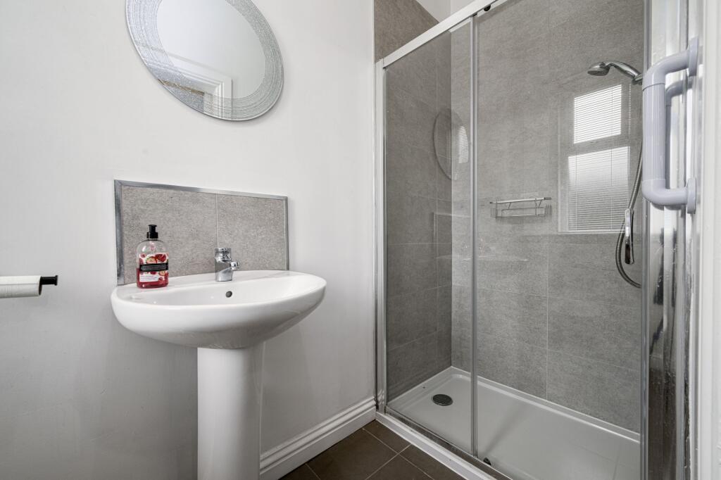 Apartment in Dundee - More