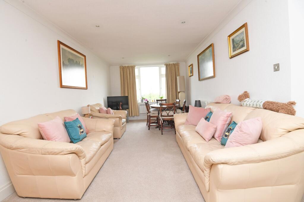 Apartment in Harrogate - View 5