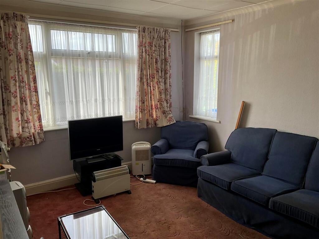 Main image of property: Oakdene Avenue, Erith, Kent