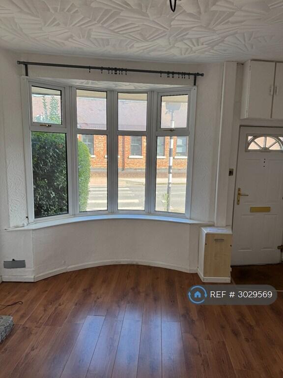 House in Crewe - View 2