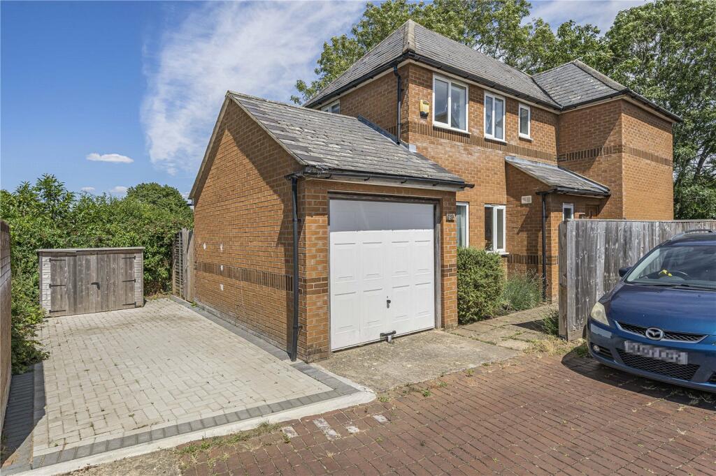 Main image of property: Van Diemans Lane, Oxford. OX4