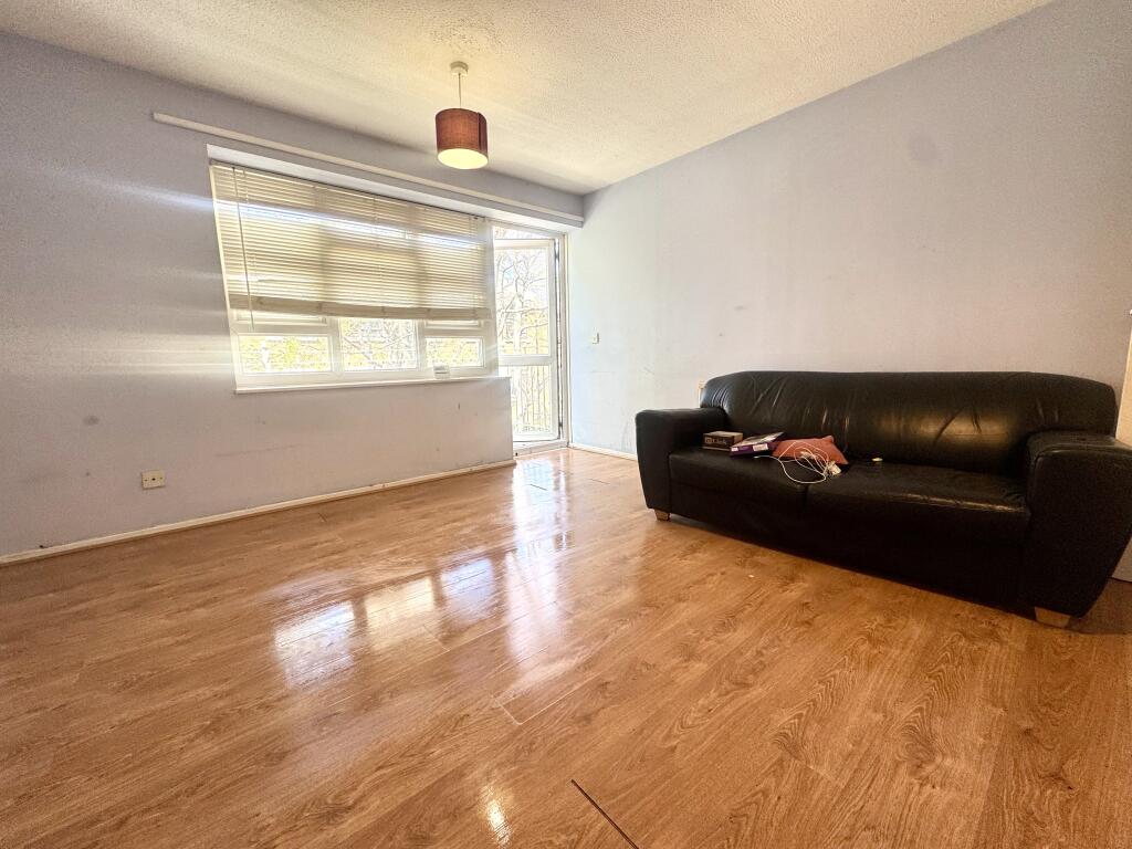 Main image of property: Gunner Lane, SE18