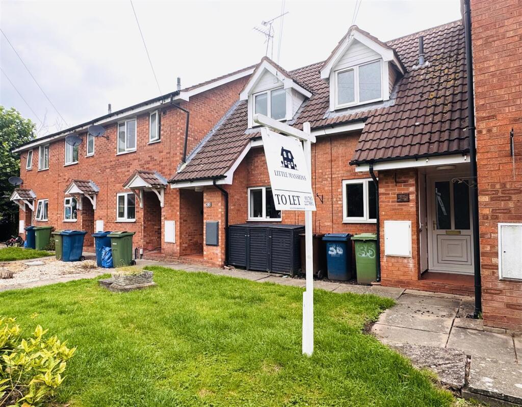 Main image of property: Beaconside Close, Stafford, ST16 3QS