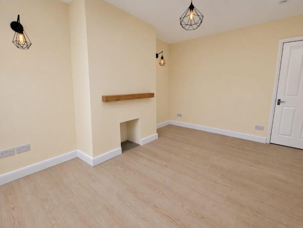 House in Leeds - View 5