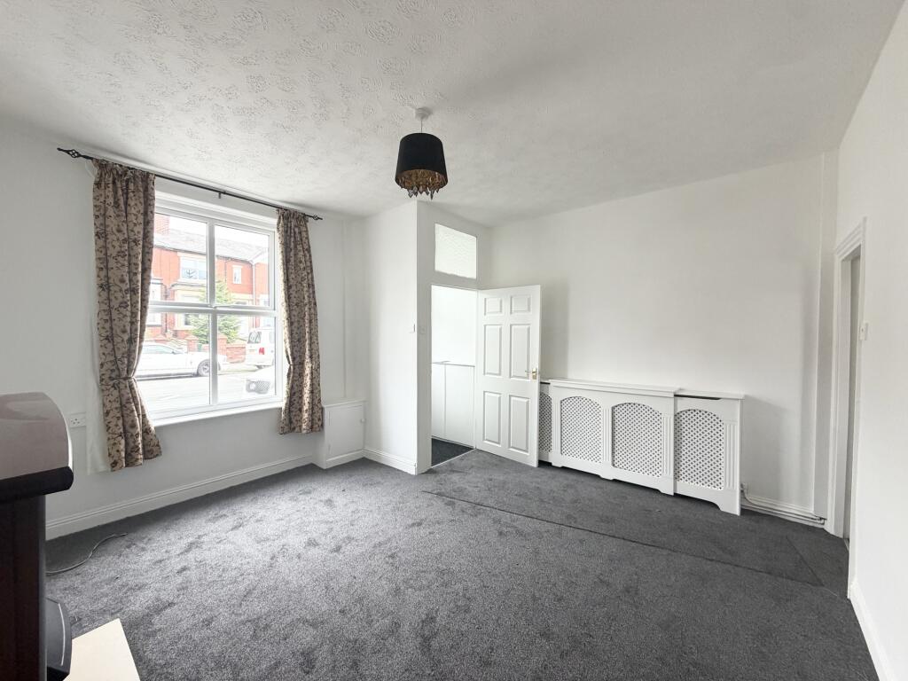 House in Chorley, Heath Charnock - View 3