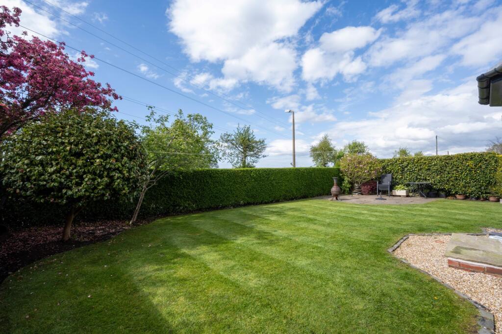 Blaguegate Lane, Lathom, WN8 photo 3