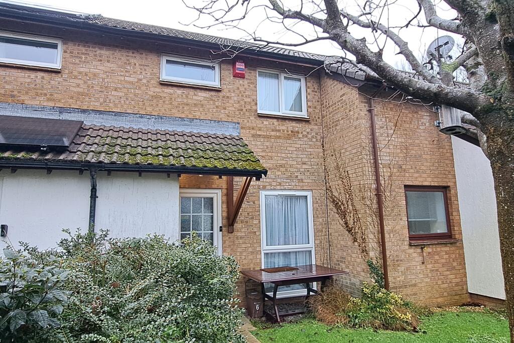 Main image of property: Ashlet Gardens New Milton Hampshire BH25 5YE