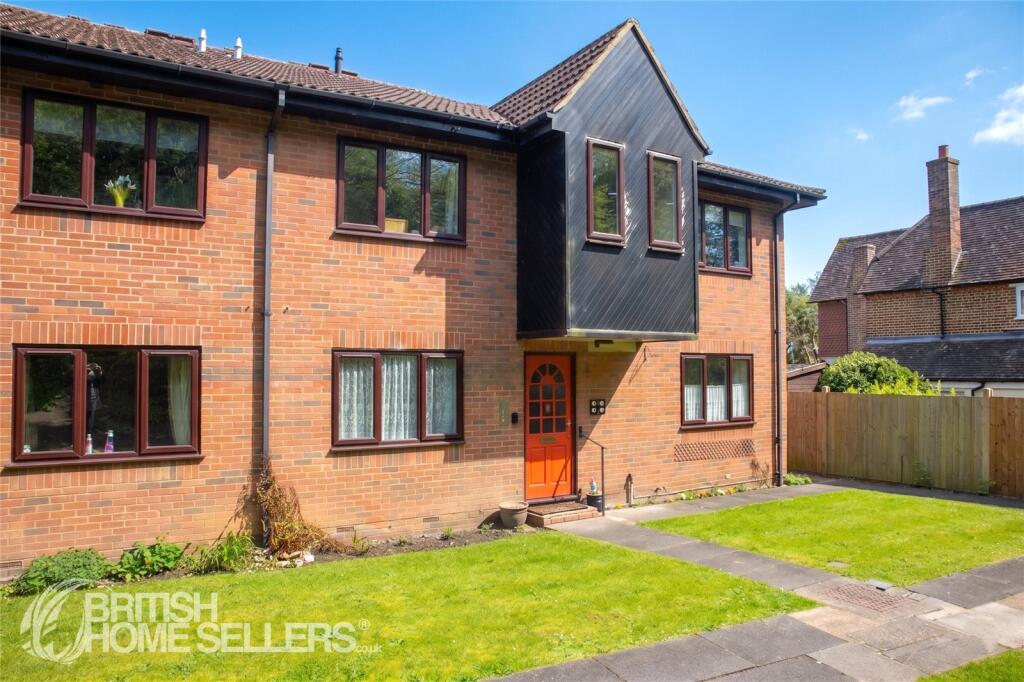 Main image of property: The Beeches, Park Street, St. Albans, Hertfordshire, AL2
