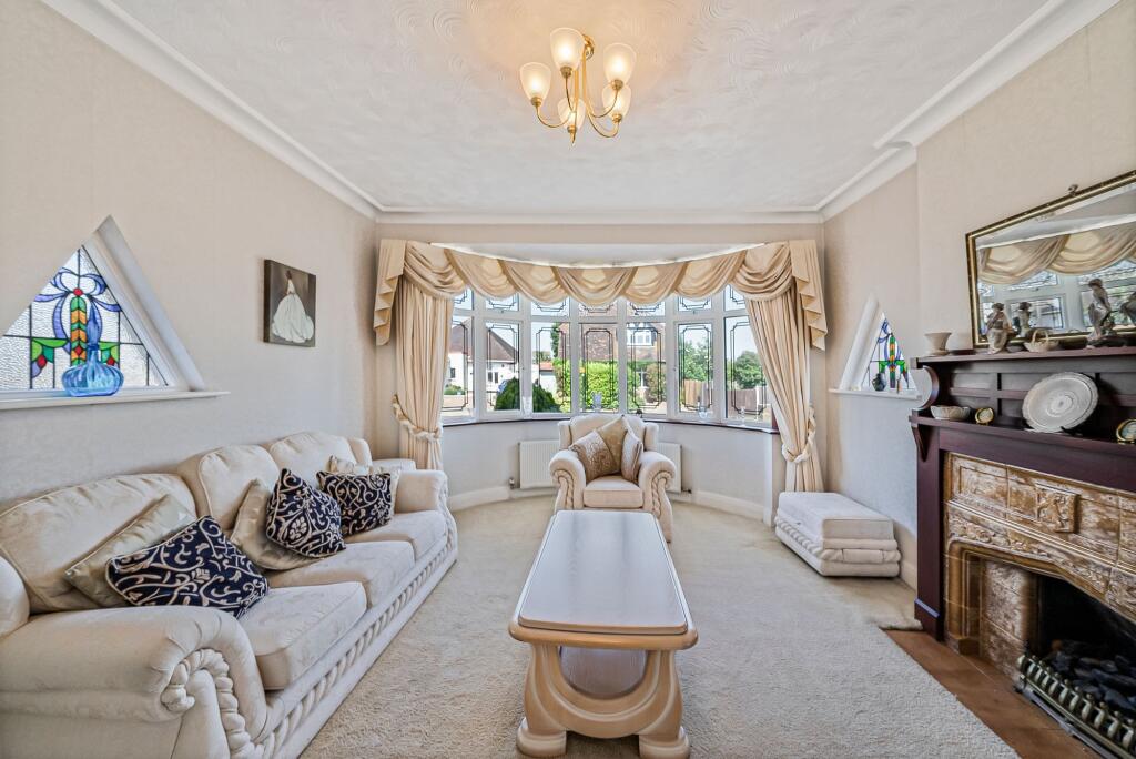 Winsford Gardens, Westcliff-On-Sea, SS0 - View 3