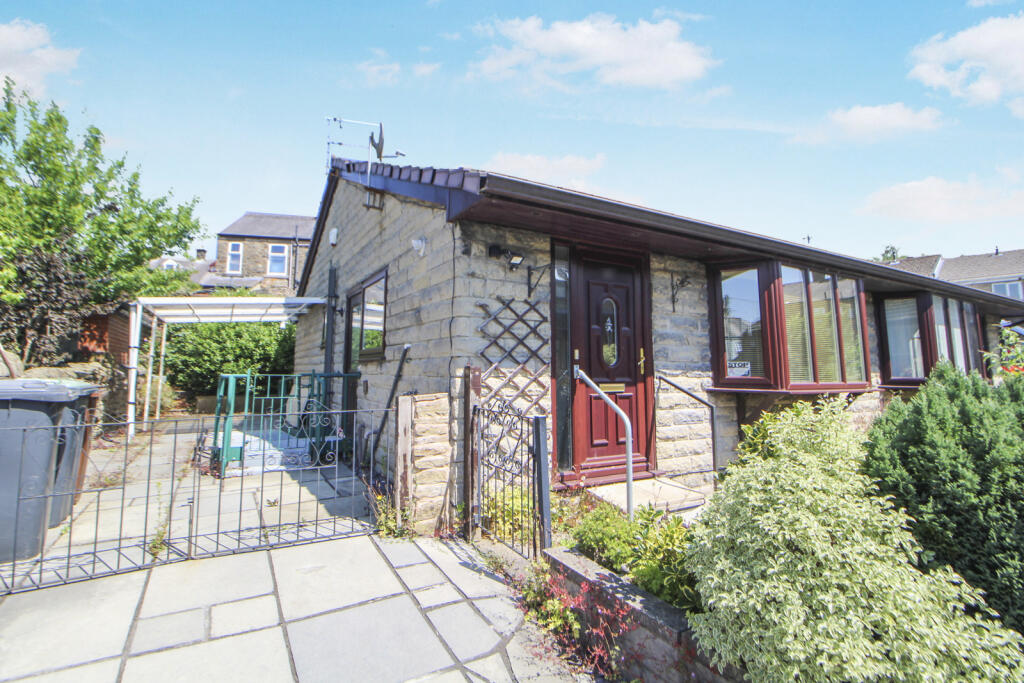 Main image of property: Queen Street, Hadfield, Glossop, Derbyshire, SK13