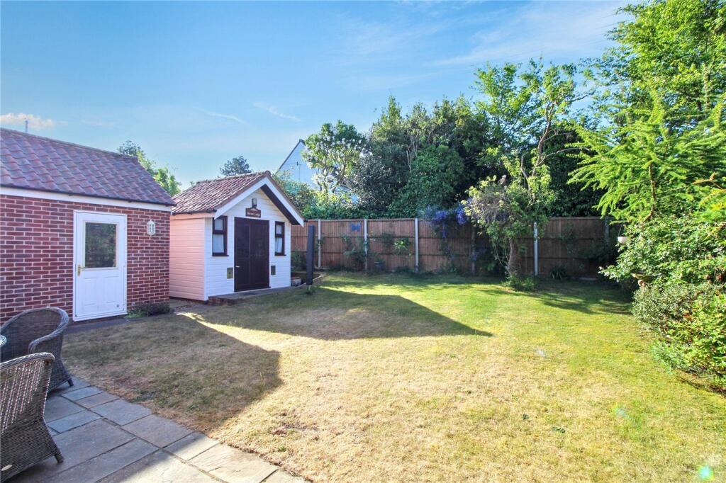 Amberley Close, Blythburgh, Halesworth, IP19 photo 4