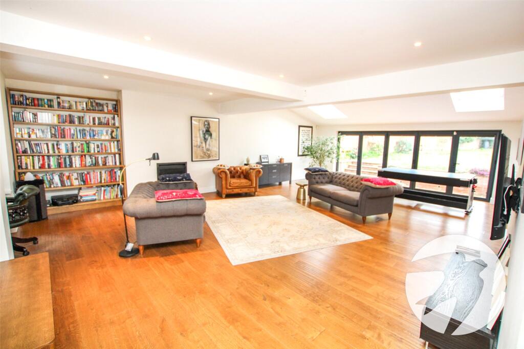 Bexley Road, Avery Hill, SE9 photo 2