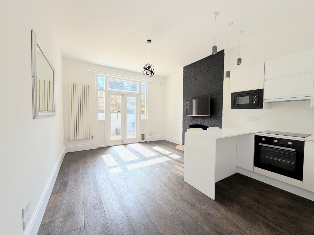 Main image of property: Barnsbury Park, Islington, London N1