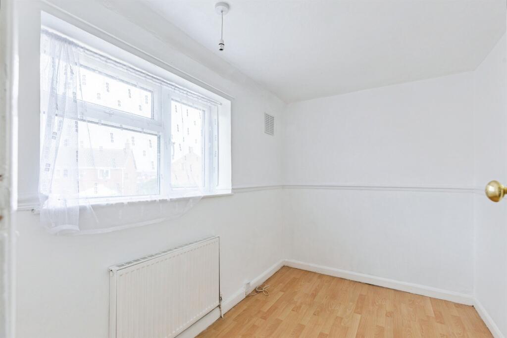 Ashley Avenue, Corby - View 6