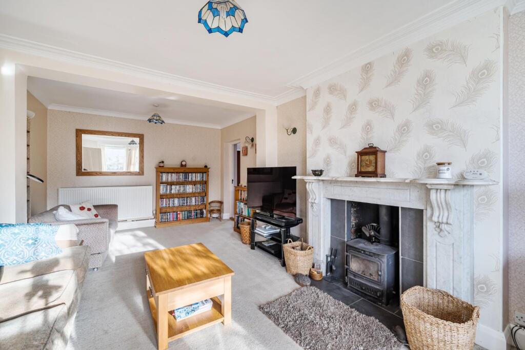 Larkhill Road, Yeovil photo 4