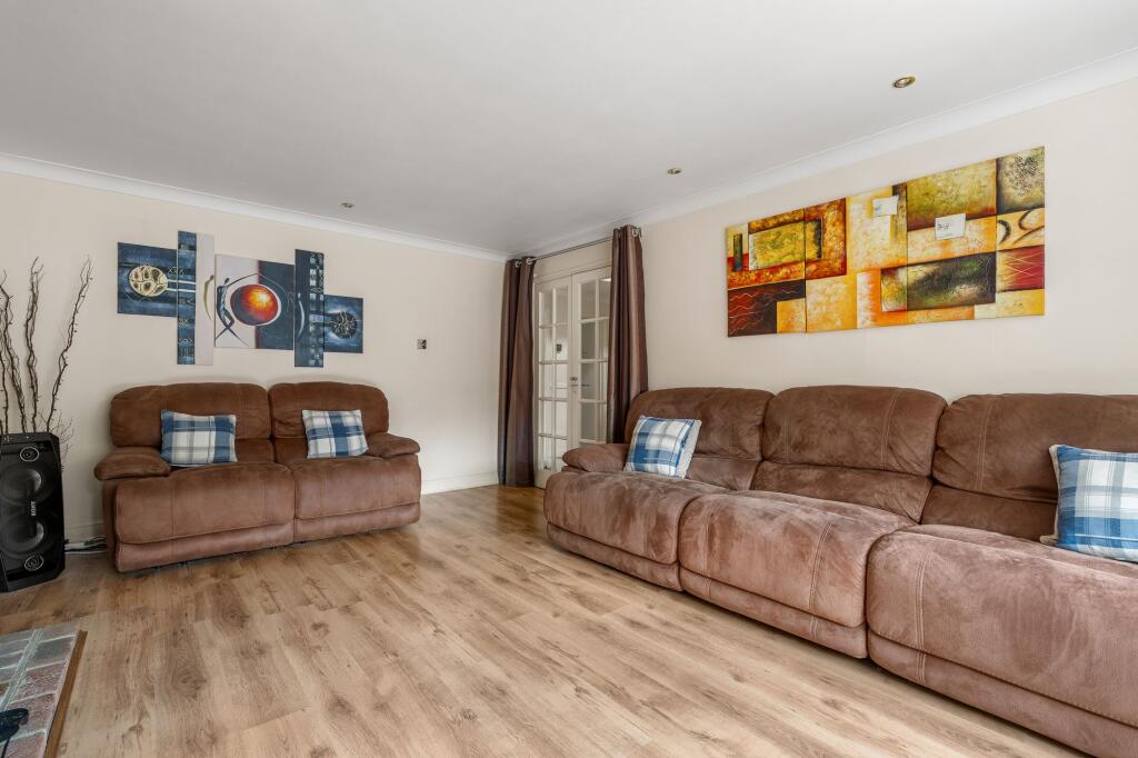 House in Tonbridge - View 4