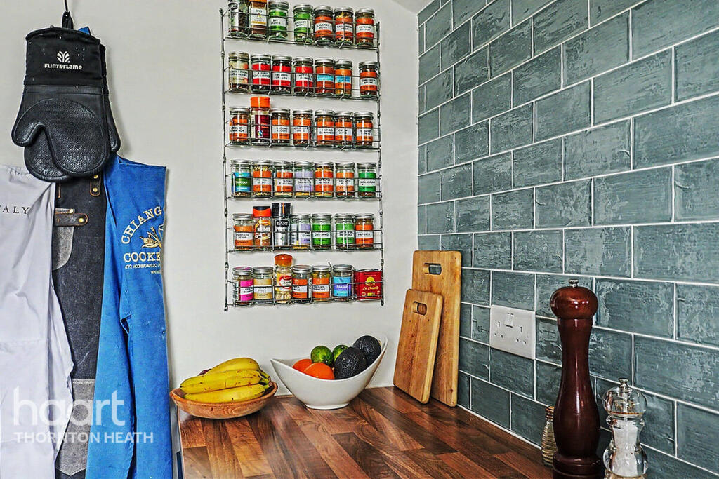 Main image of property: Farnley Road, London