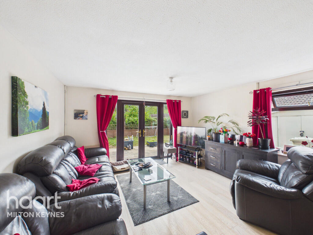 House in Milton Keynes - View 3