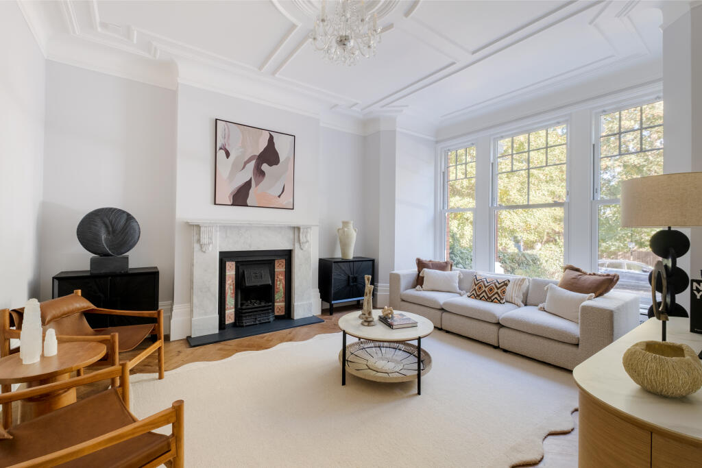 Main image of property: Coolhurst Road, London, N8