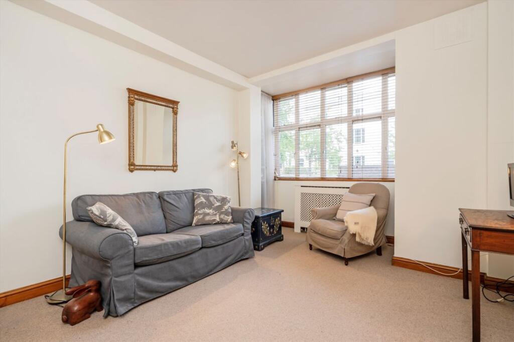 Apartment in London - View 5