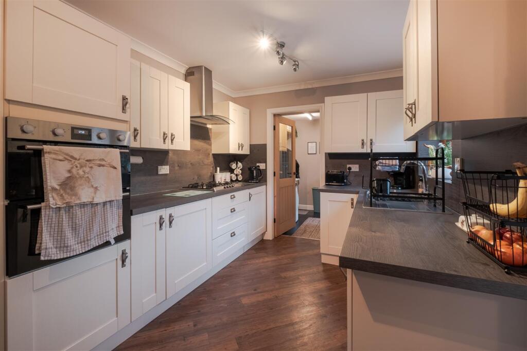 Maidenlands Crescent, Dalton-In-Furness photo 4