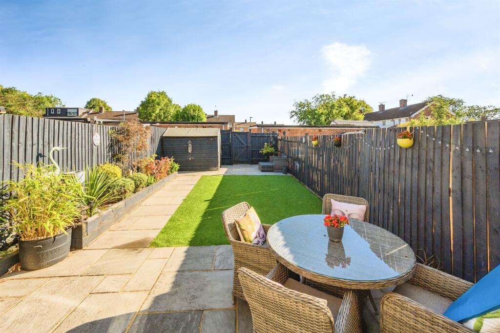 Main image of property: Cherry Orchard, HEMEL HEMPSTEAD