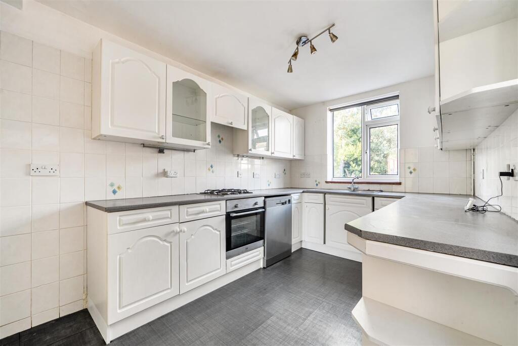 Old Shoreham Road, Southwick photo 5