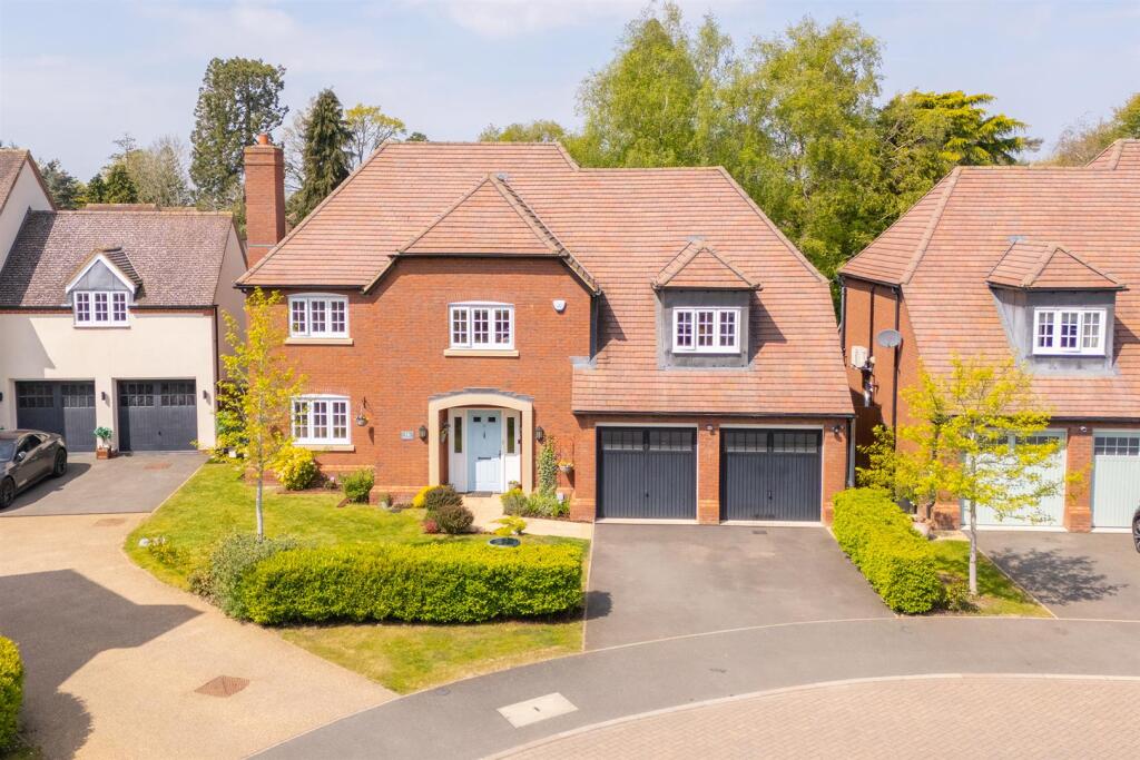 Main image of property: Boughton Close, Dunchurch, Rugby