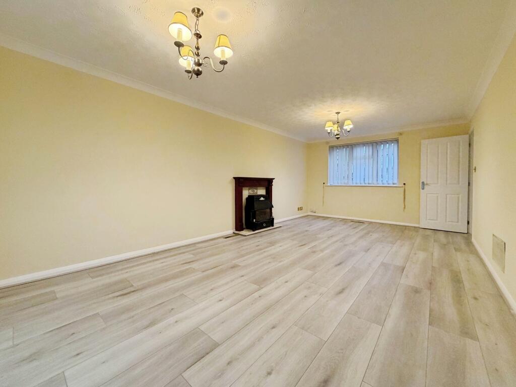 House in Peterborough, Orton Waterville - View 3