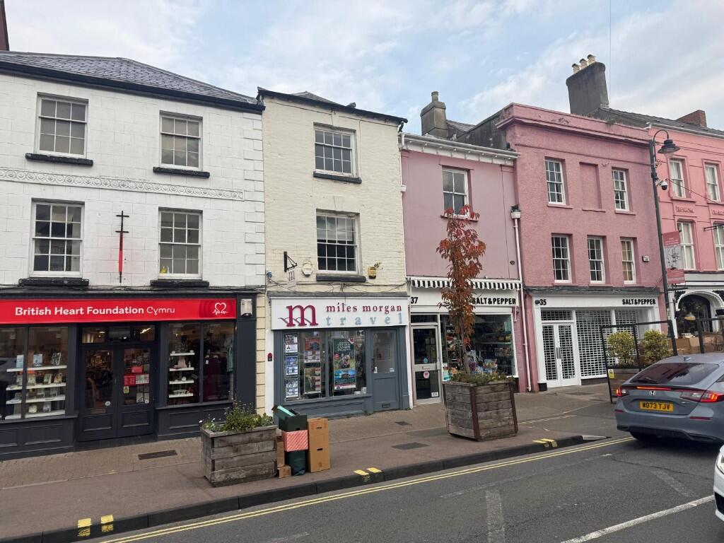 Main image of property: 39 Monnow Street, Monmouth, NP25 3EF