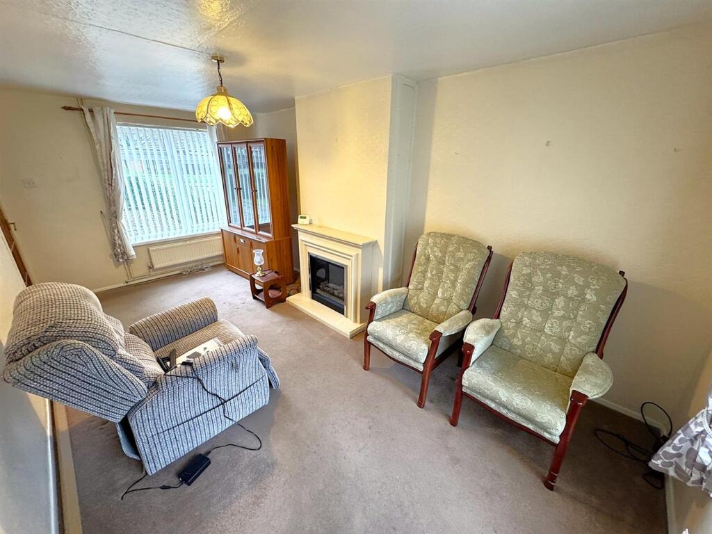 House in Corby, North Northamptonshire - View 5