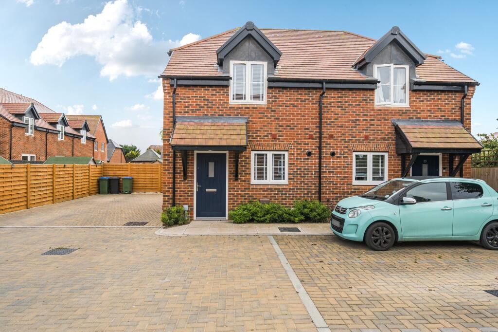 Main image of property: Farmer Close, Pagham, Bognor Regis PO21