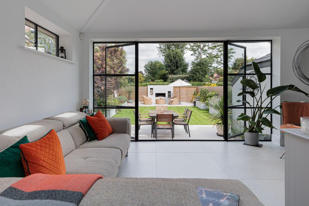 House in Trafford, Greater Manchester - View 4
