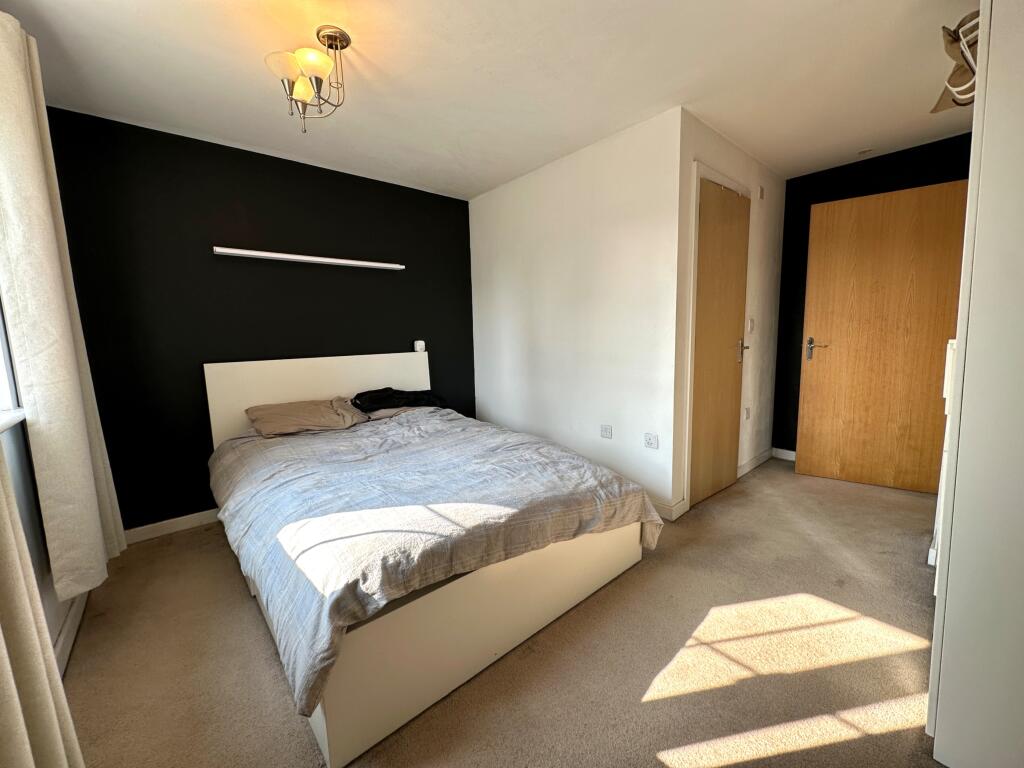 Apartment in Wolverhampton - View 5