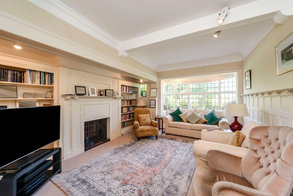 House in London - View 3
