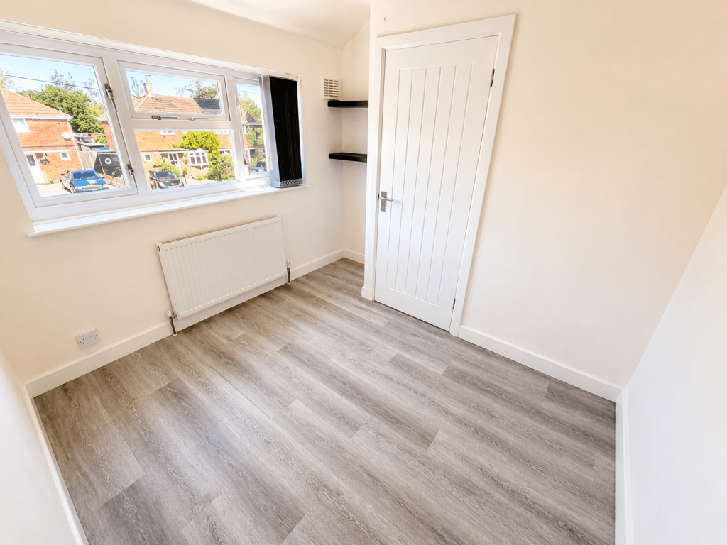 House in Coventry, Keresley Green, Keresley - More