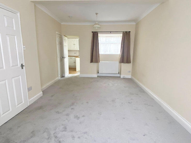 St. Cattwgs Avenue, Gelligaer, Hengoed, CF82 8FE photo 3