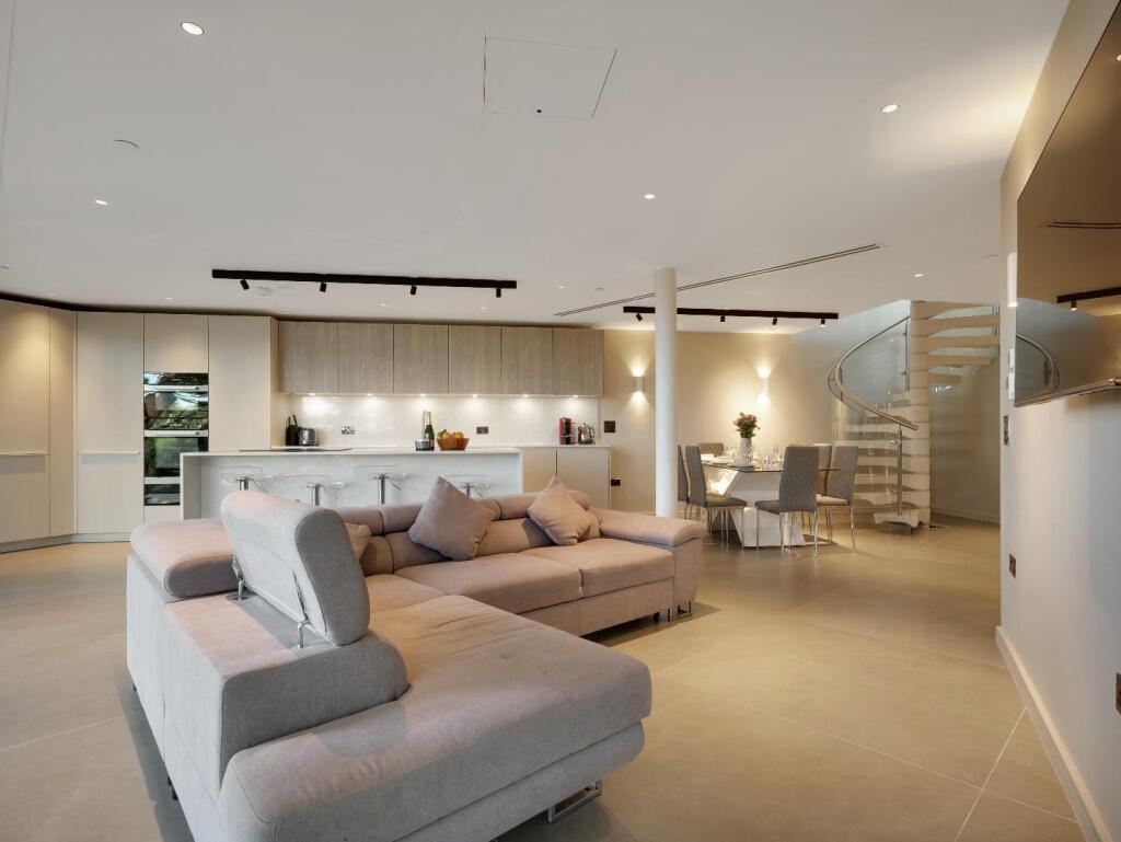 Additional image 4 of Banks Road, Sandbanks