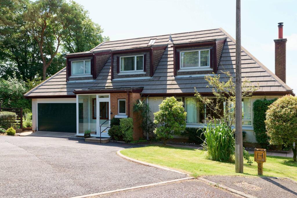 Main image of property: 5 Beechgrove, Lockerbie, DG11 2QS