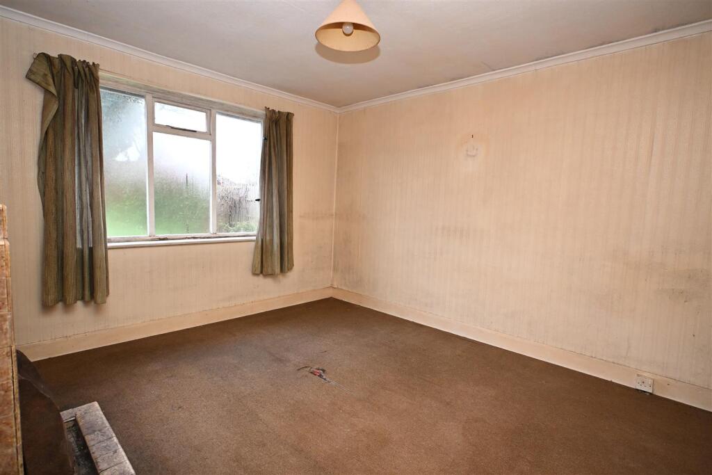 House in Basingstoke and Deane, Old Basing and Lychpit - View 5