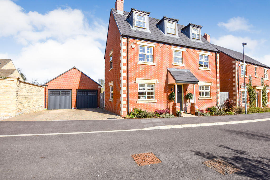 Main image of property: Top Lock Meadows, Stamford