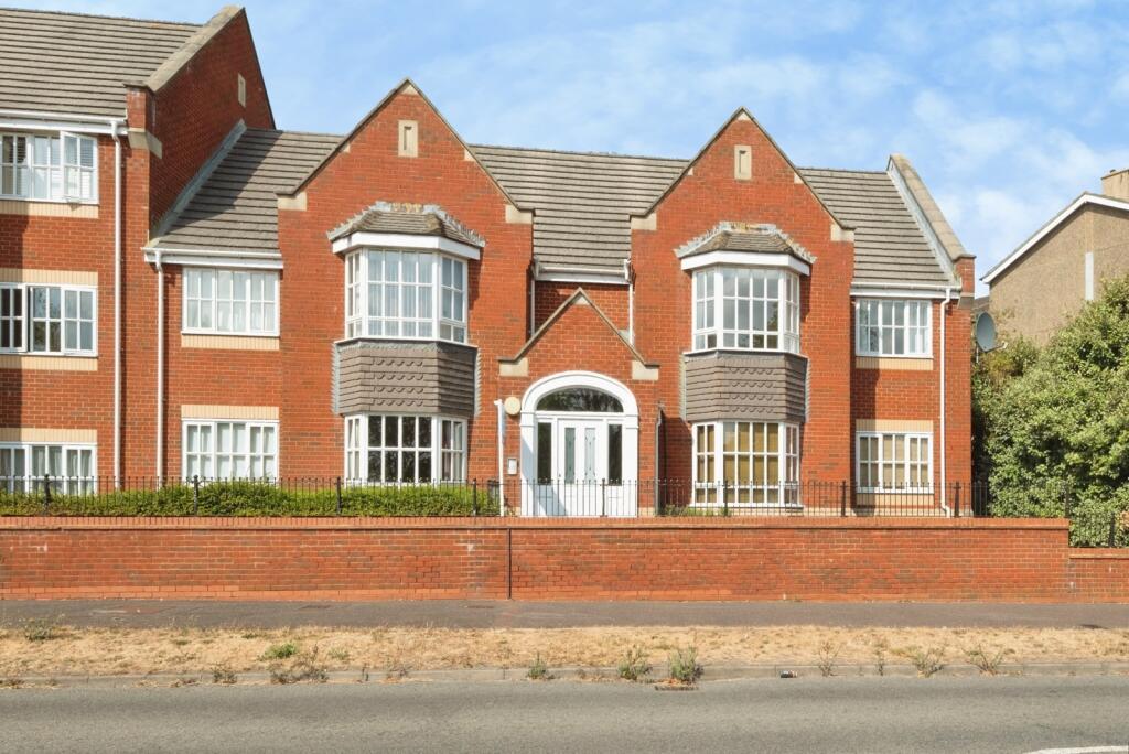 Main image of property: Knaresborough Court, Bletchley, Milton Keynes, Buckinghamshire, MK3