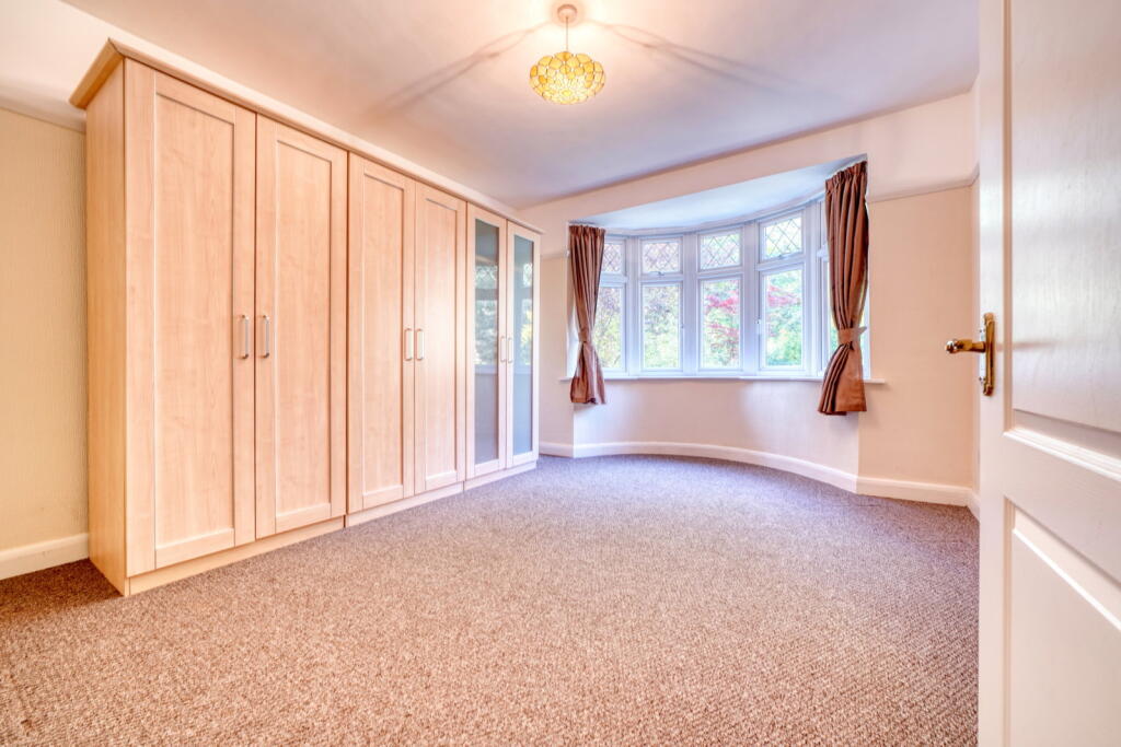 Goddington Lane,Orpington,BR6 9DH - More