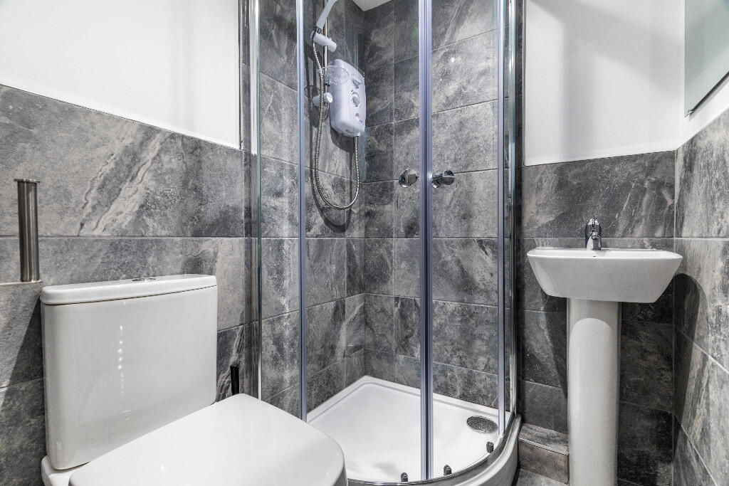 Granby Avenue, Leeds, West Yorkshire, LS6 – pohled 6