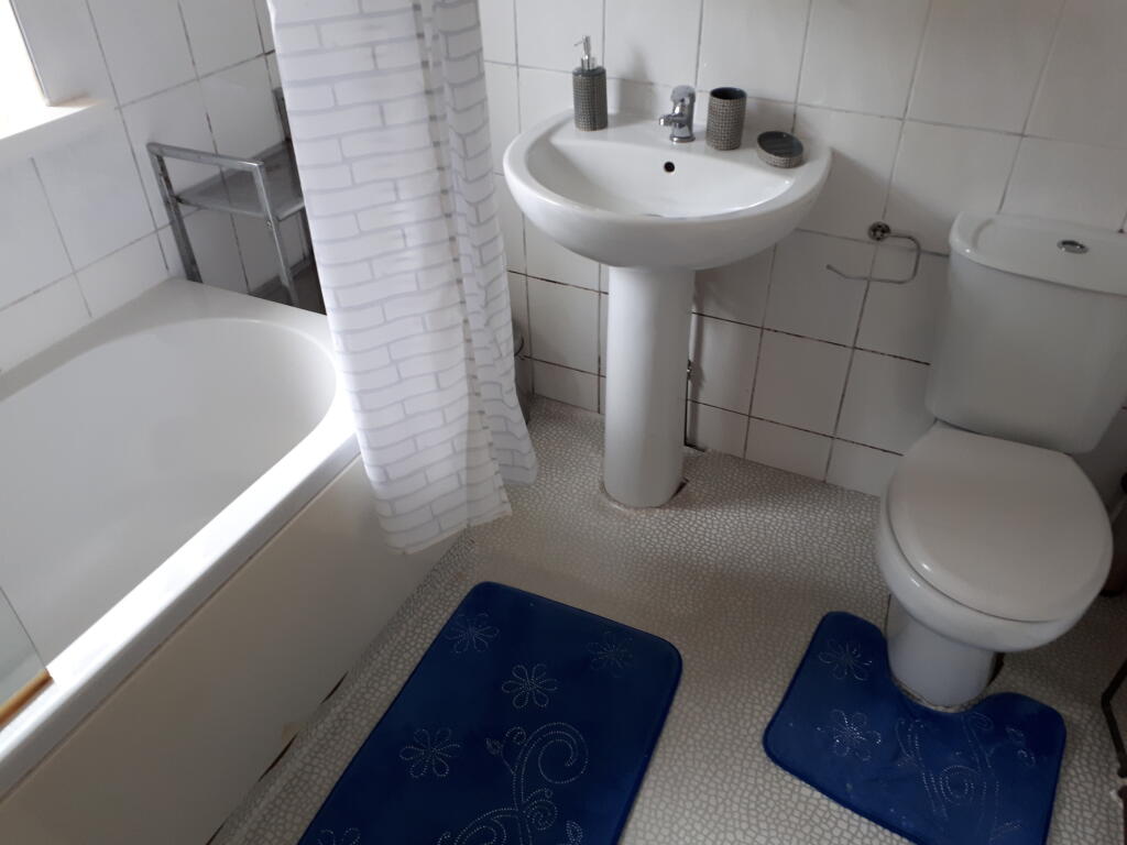 Additional image 5 of 3 Rooms Available In Capcroft Road, Billesley, Birmingham, B13 0JB