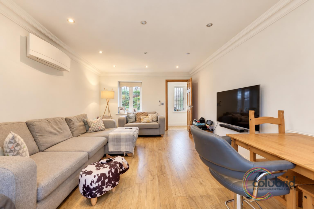 House in Stanford-le-Hope, Essex - View 5